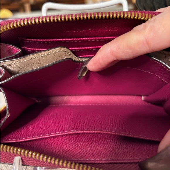 Michael Kors Pink and Gold Key Card Holder - Picture 8 of 13